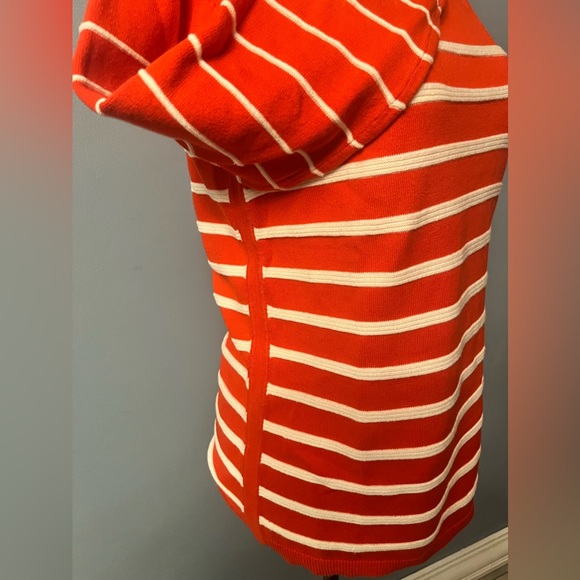 Dalia Boat Neck Cotton Sweater with Lots of Style!! - Picture 6 of 12